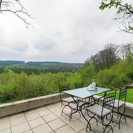 Dom wakacyjny Cozy Forest In Awenne, Cleaning Included Awenne